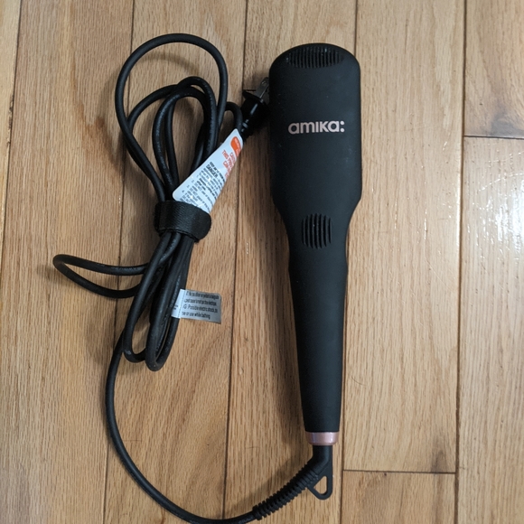 amika Other - Amika Polished Perfection Straightening Brush